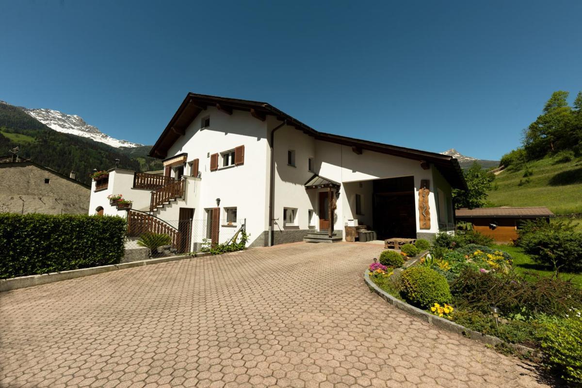 B&B Cuore Verde Poschiavo Exterior foto